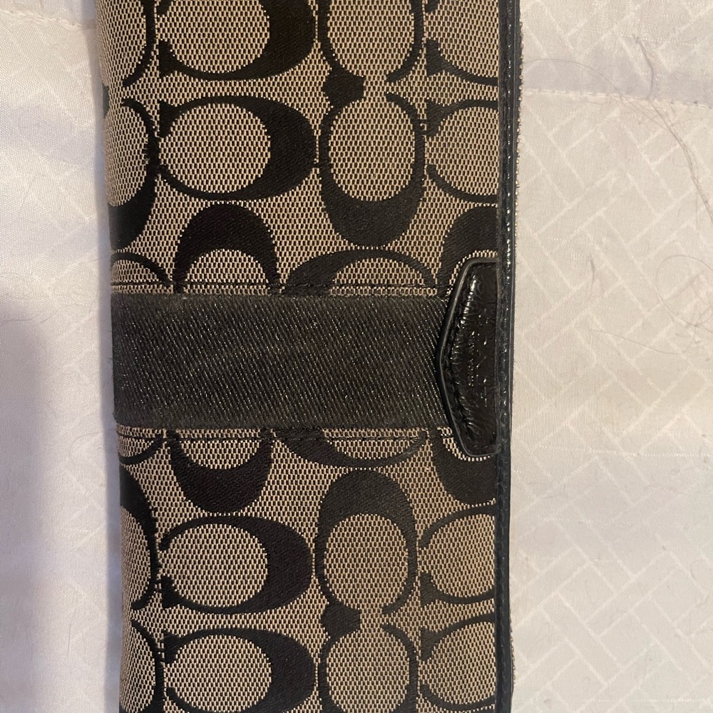 Authentic Coach Wallet